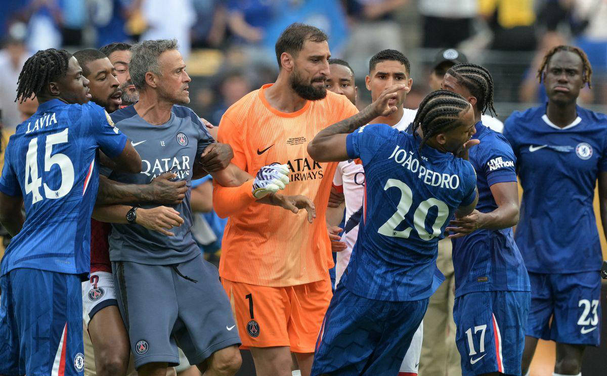 九游体育-切尔西清晨战术微调;志在欧篮联名次提升;目标明确;年轻球员得到机会的简单介绍-九游体育