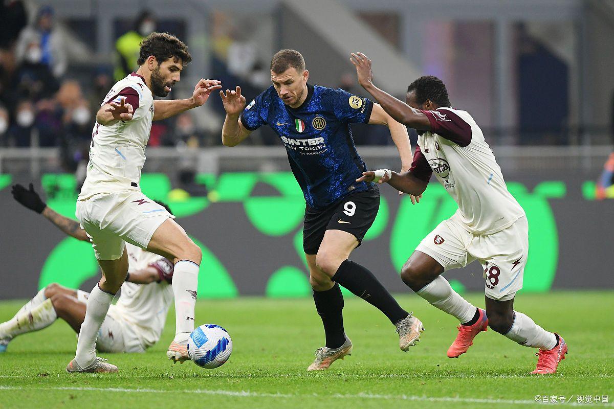 九游官方网站-包含AC米兰内部会议纪要流出——国际比赛日刷新队史纪录，社区盾使命明确，赛季目标并未改变的词条-九游官方网站